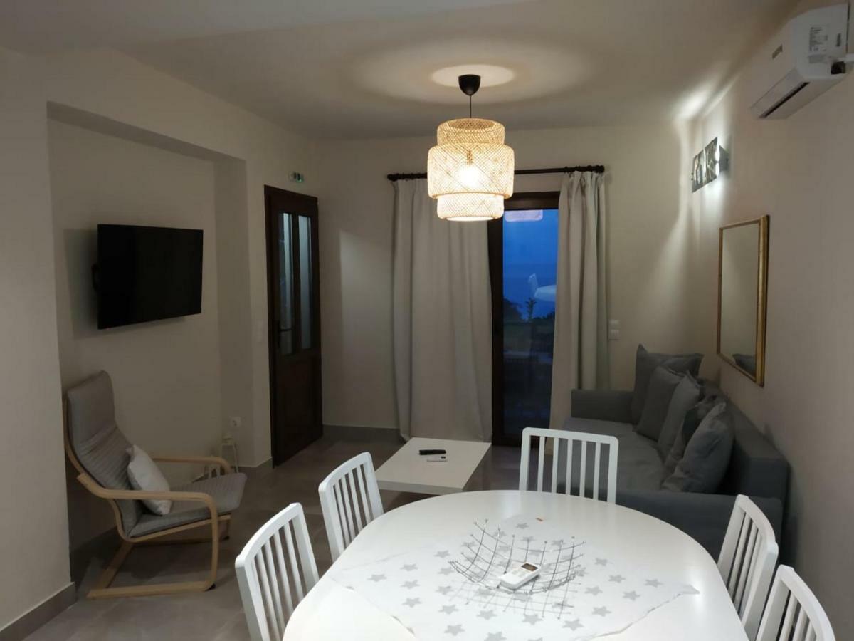 Isabel Artemis Apartment Хорефто Екстериор снимка