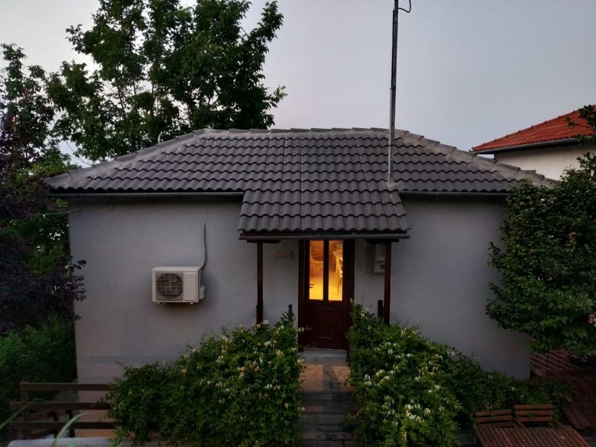 Isabel Artemis Apartment Хорефто Екстериор снимка