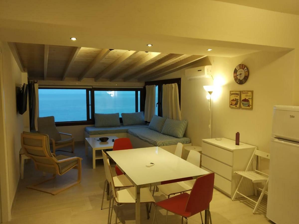 Isabel Artemis Apartment Хорефто Екстериор снимка
