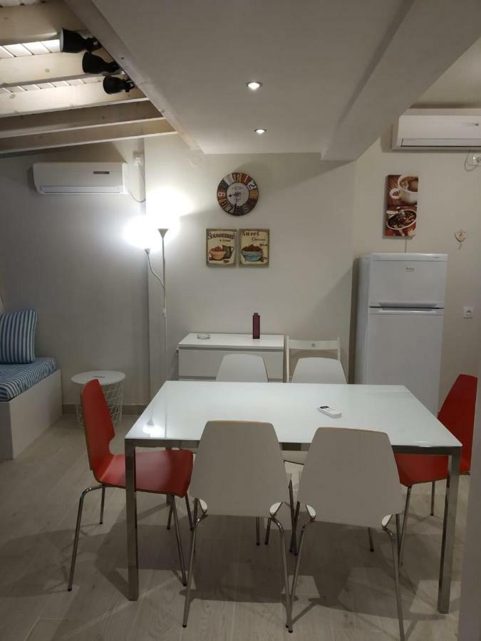 Isabel Artemis Apartment Хорефто Екстериор снимка